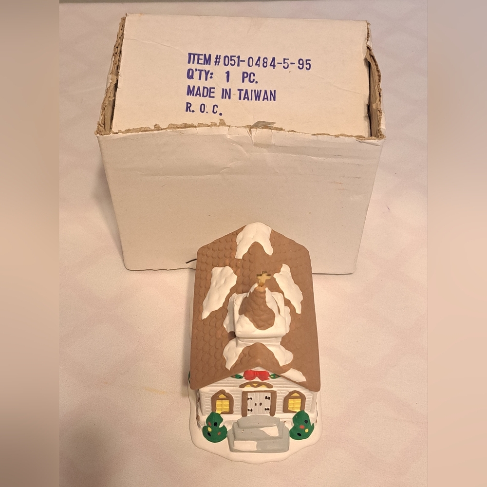 Christmas Decor 1995 FIGI'S Snowy Church Holder W/ Lid 😍
